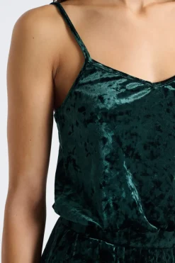 Mono de pijama de terciopelo