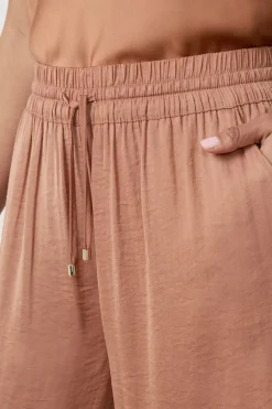 Pantalón ancho de satén