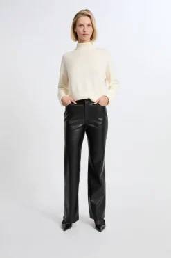 Pantalón anchos con efecto piel