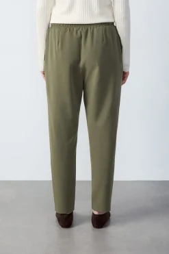 Pantalón corte cigarette con lazada
