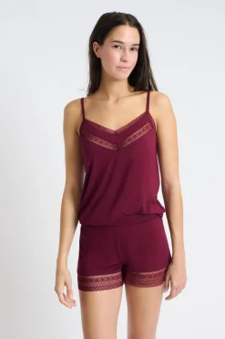 Pantalón corto de pijama con detalle de encaje