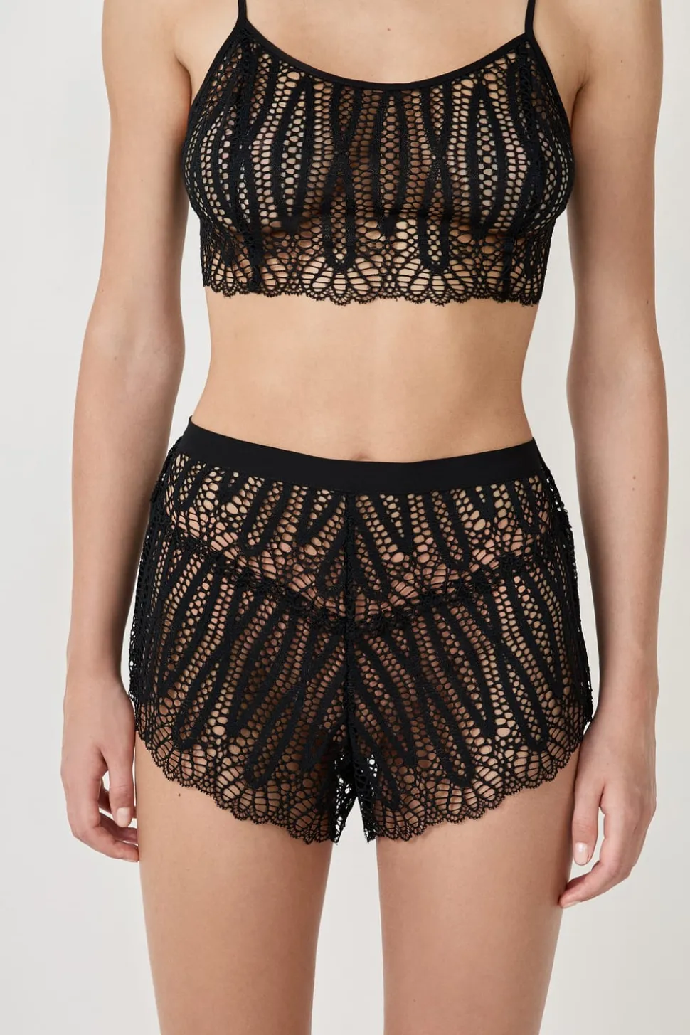 Pantalón corto de pijama de encaje