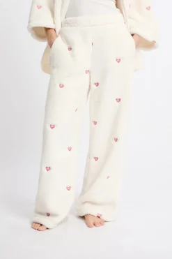 Pantalón de pijama con estampado de corazones efecto polar