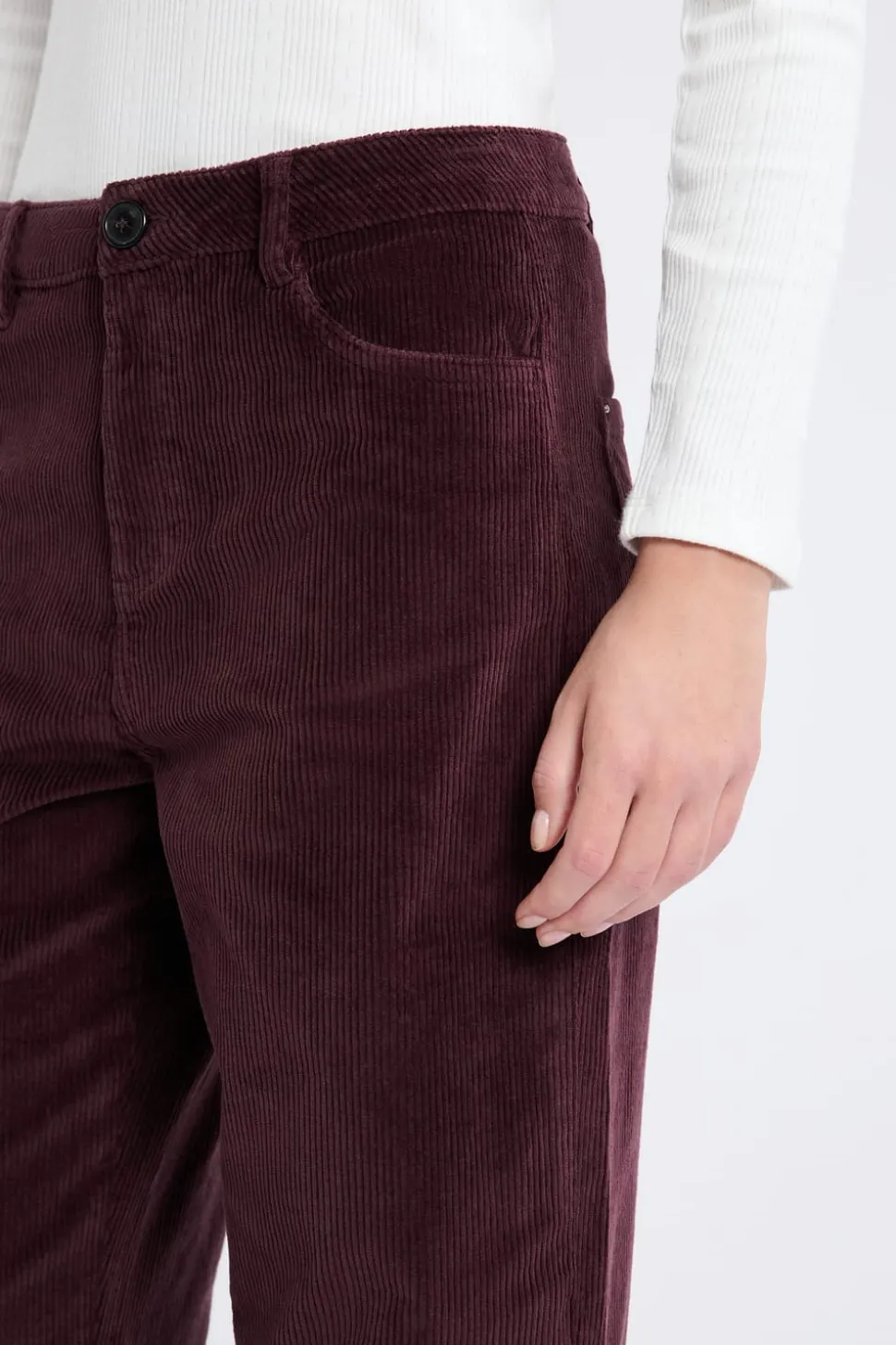 Pantalón recto de algodón con efecto terciopelo