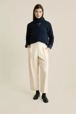 Pantalon coupe barrel