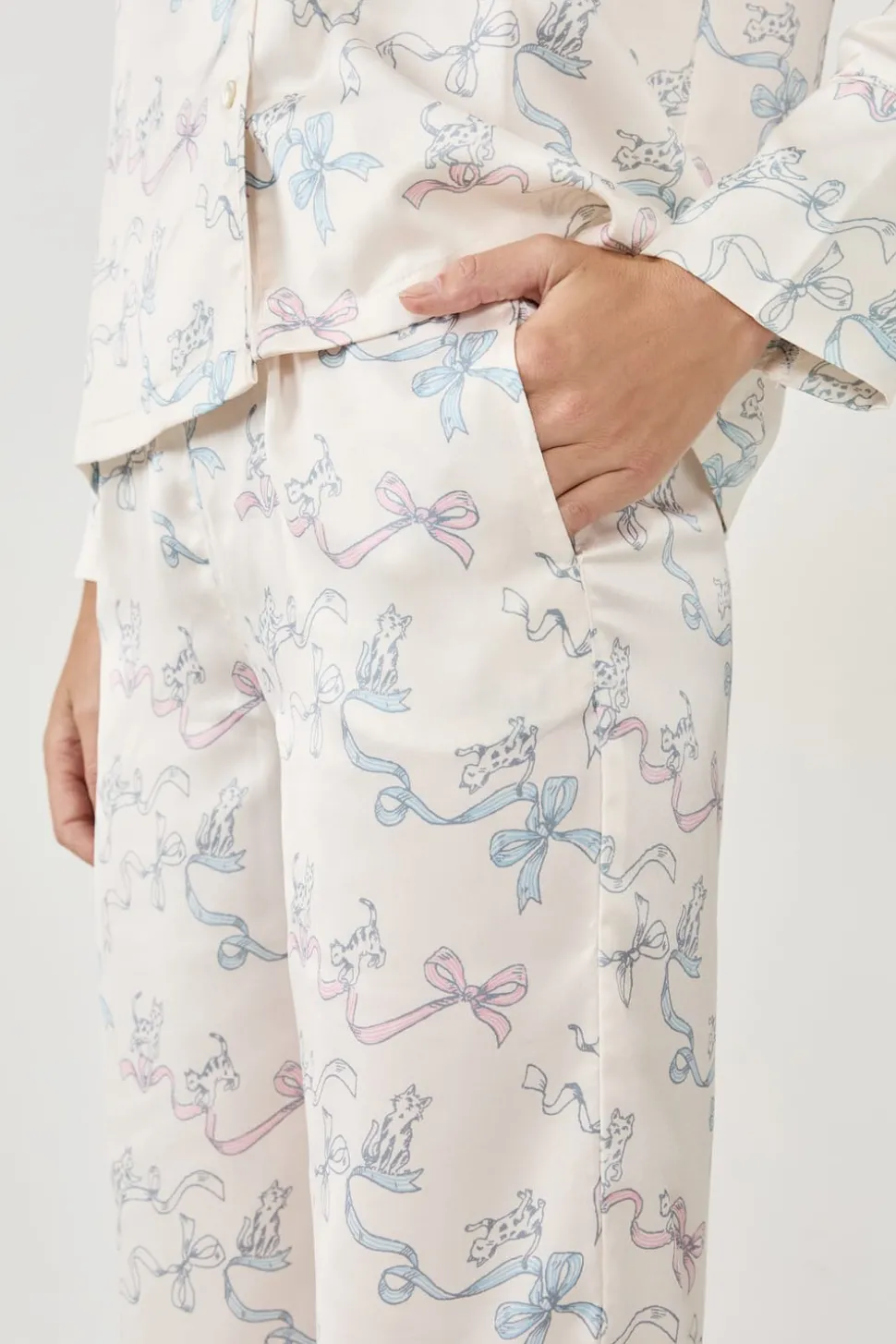 Pantalones de pijama estampados satinados