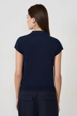 Polo de manga corta con botones