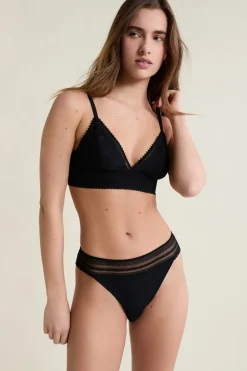 Soutien-gorge N.8 - Le triangle sans armatures en dentelle