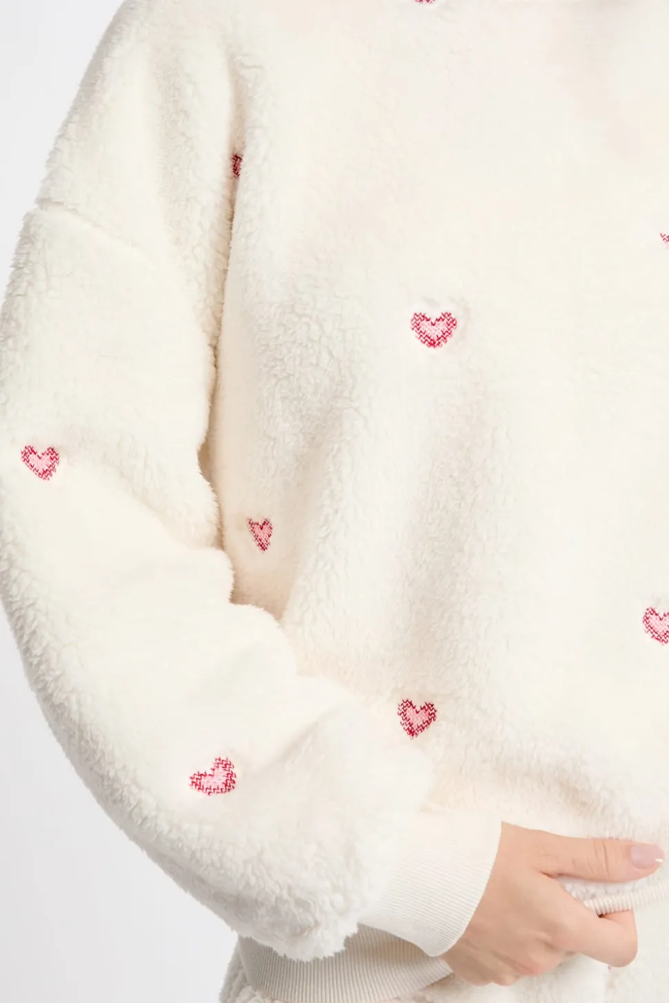 Sudadera con estampado de corazones efecto polar