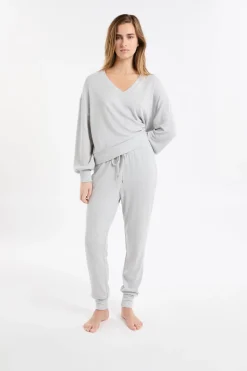 Sudadera de pijama con cuello en V