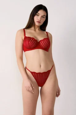 Sujetador Nº 9 - Balconnet con detalles de joyería