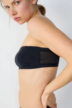 Sujetador bandeau de microfibra con aros