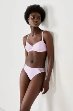 Sujetador clásico de encaje