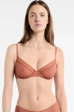 Sujetador clásico de encaje