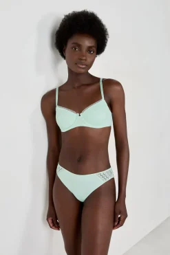 Sujetador clásico de encaje