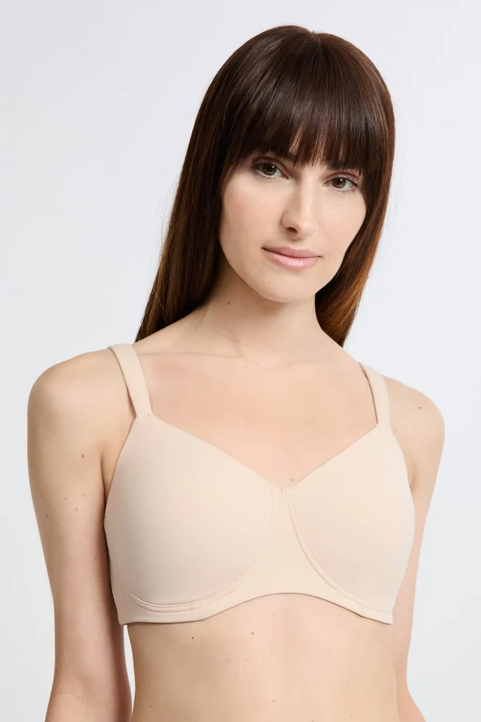 Sujetador con copas finas sin aros post-mastectomía