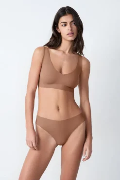 Sujetador de microfibra