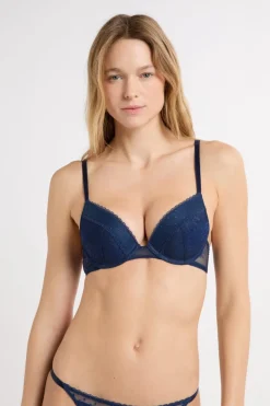 Sujetador N.º 2 - El push-up escote pronunciado con bordado