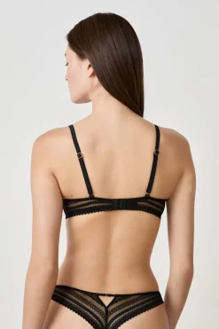 Sujetador N. 2 - Push-up escote pronunciado