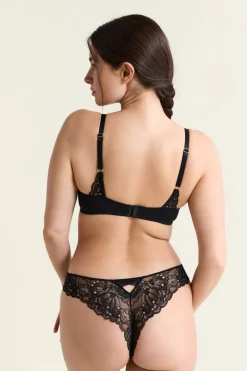 Sujetador N.4 - Copas finas de encaje