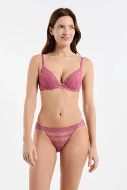 Sujetador N.2 - El push-up escote pronunciado de encaje