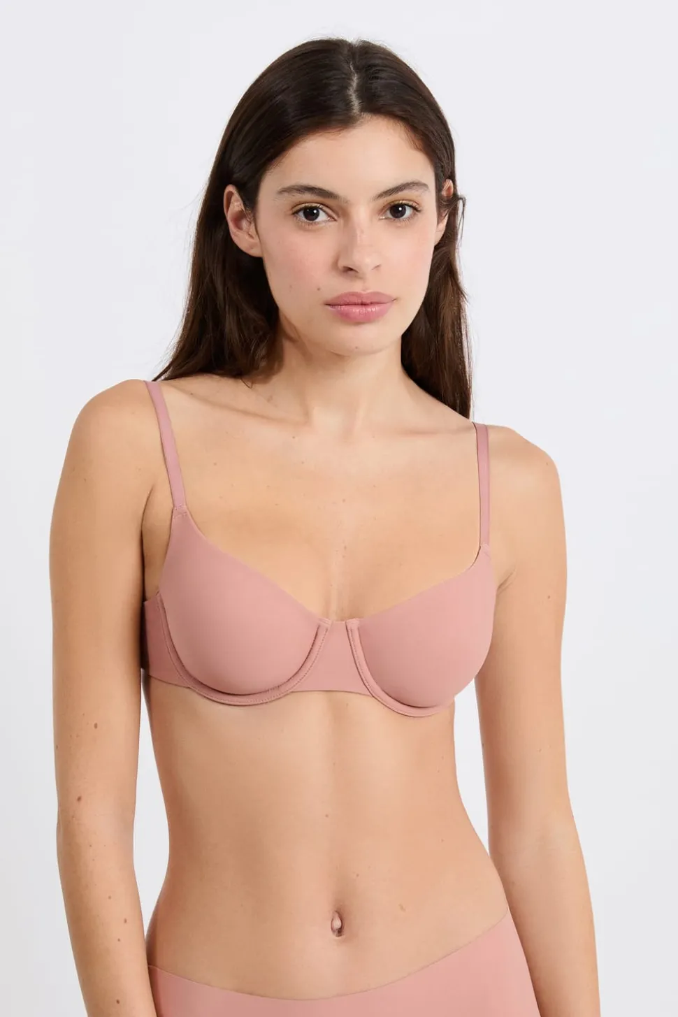 Sujetador sin relleno