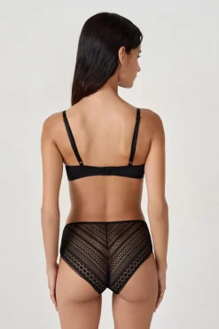 Sujetador sin relleno