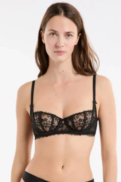 Sujetador sin relleno de tul y satén