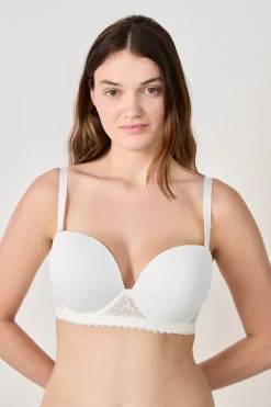 Sujetador sin tirantes de encaje