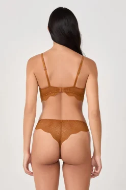 Sujetador triángulo sin aros