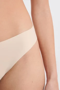 Tanga alto de microfibra