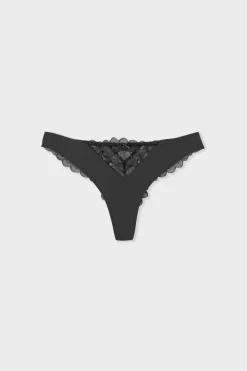 Tanga con detalles de encaje