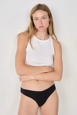 Tanga de algodón sin costuras