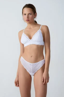 Tanga de encaje