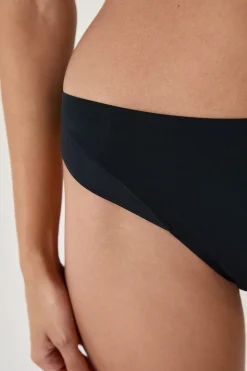 Tanga de microfibra satinada