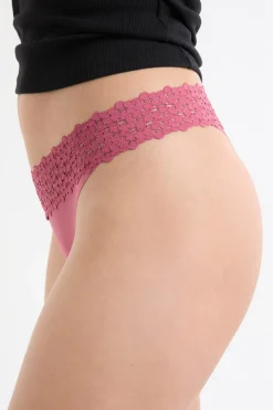 Tanga de microfibra y encaje