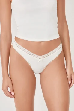 Tanga en V de microfibra y encaje