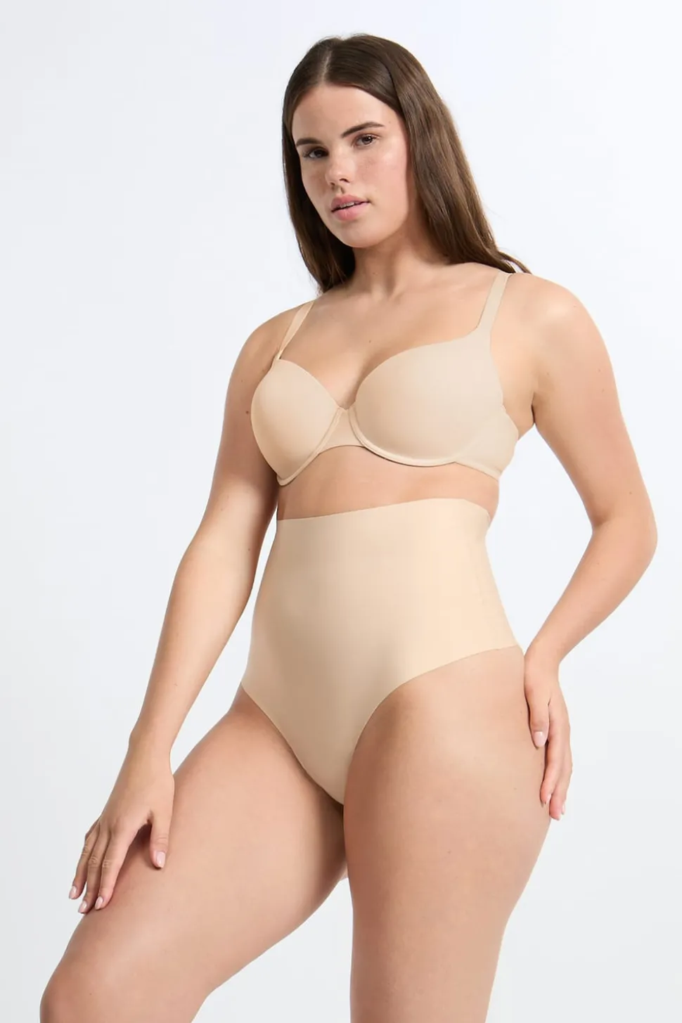 Tanga moldeador - fuerte sujeción