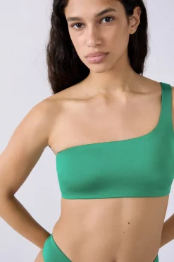 Top bikini asimétrico