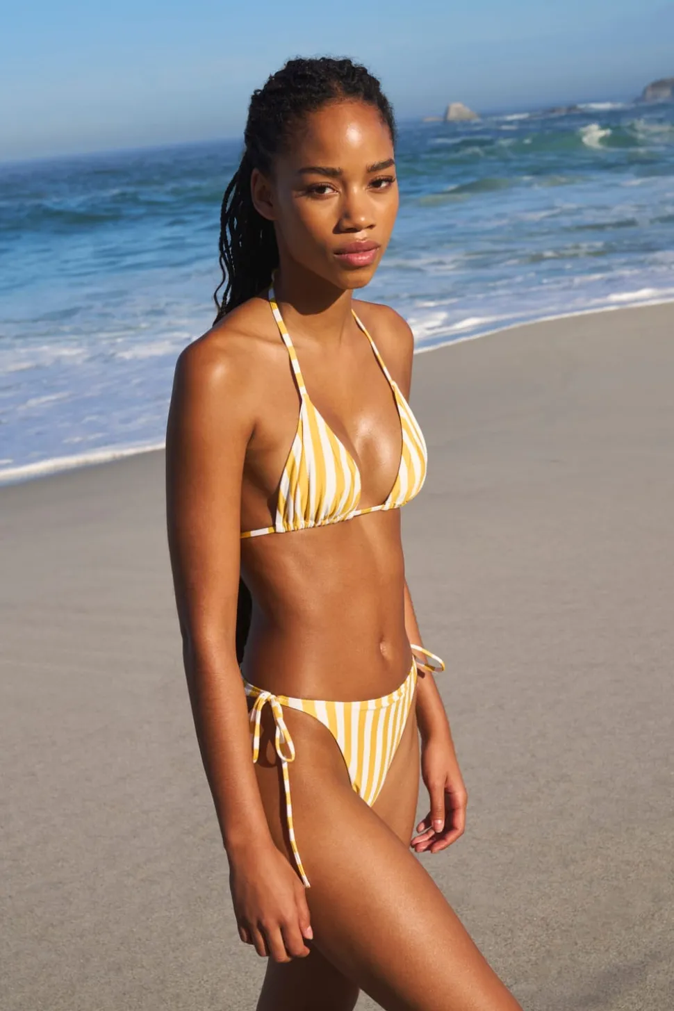 Top bikini triángulo sin aros a rayas