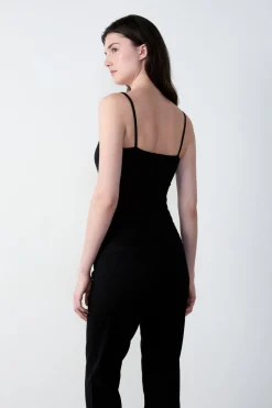 Top de mezcla de algodón con tirantes finos