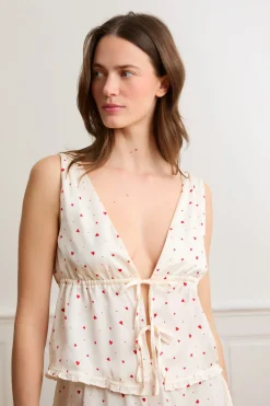 Top de pijama de satén con estampado de corazones