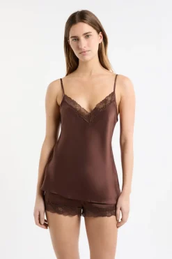 Top de seda con detalles de encaje