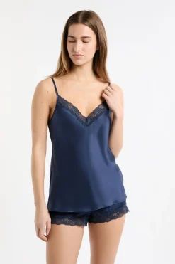 Top de seda con detalles de encaje