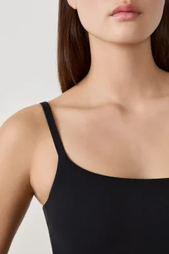 Top de tirantes de microfibra