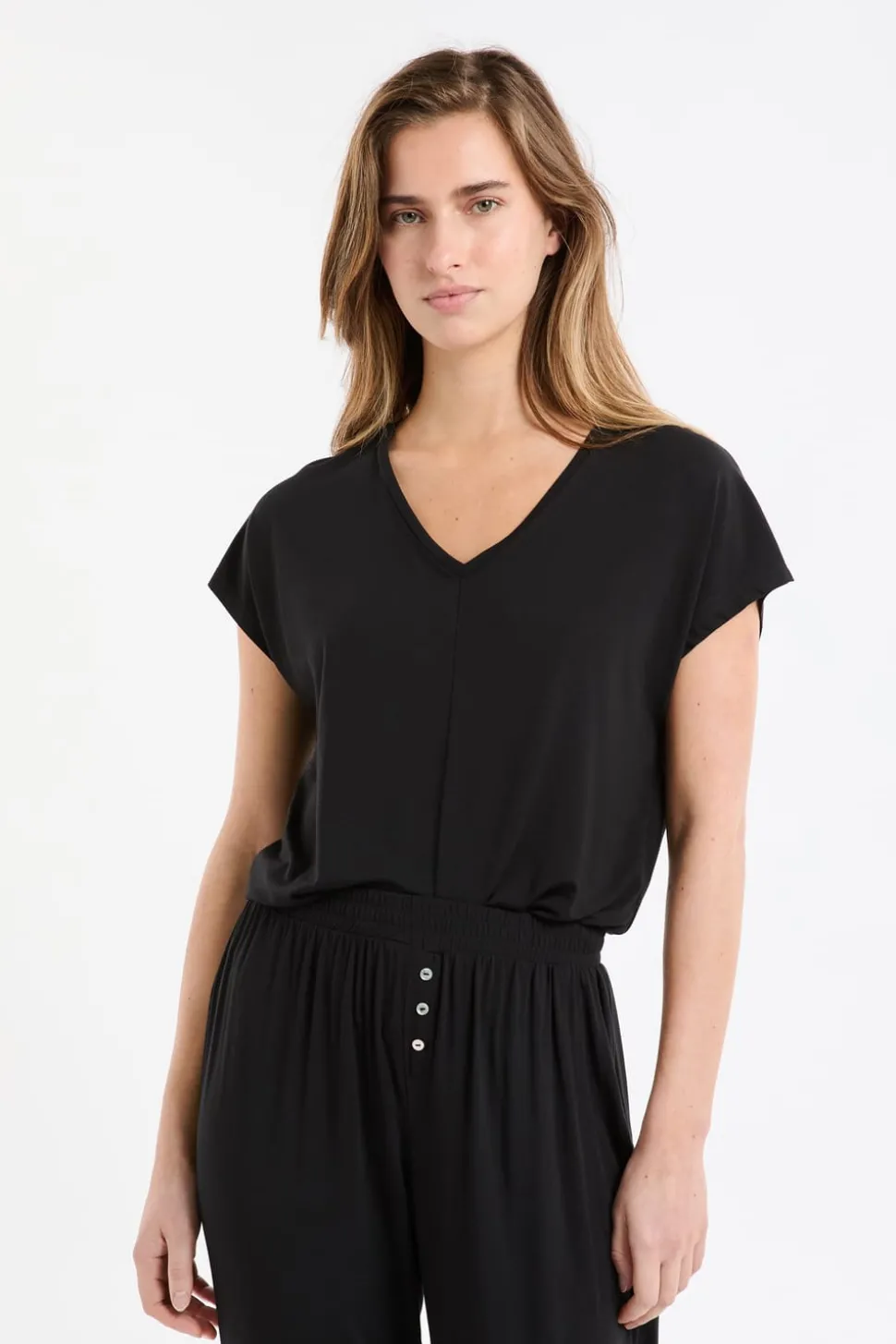 Top liso de manga corta