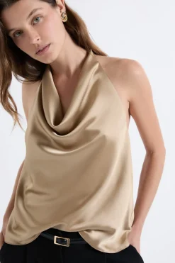 Top sans manches satiné avec col bénitier