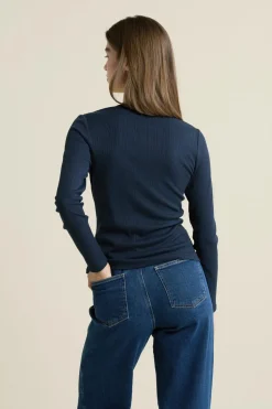 T-shirt manches longues encolure carrée