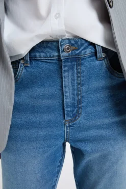 Vaqueros de corte slim