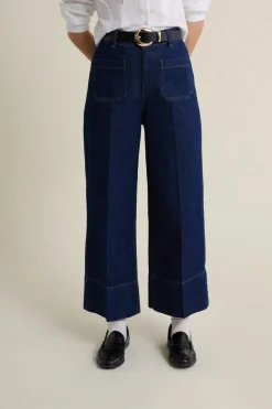 Vaqueros rectos con bolsillos delanteros